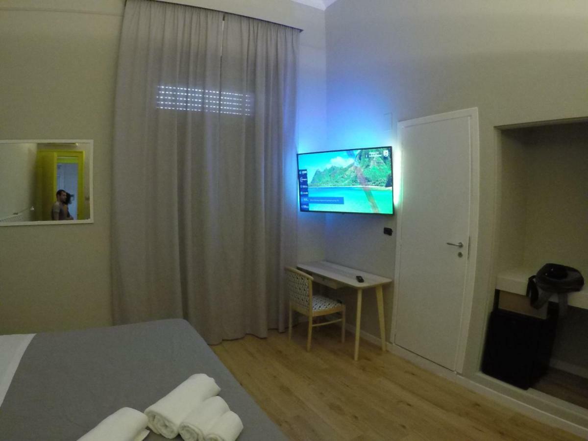 Ace Rooms Vsg Villa San Giovanni Bagian luar foto