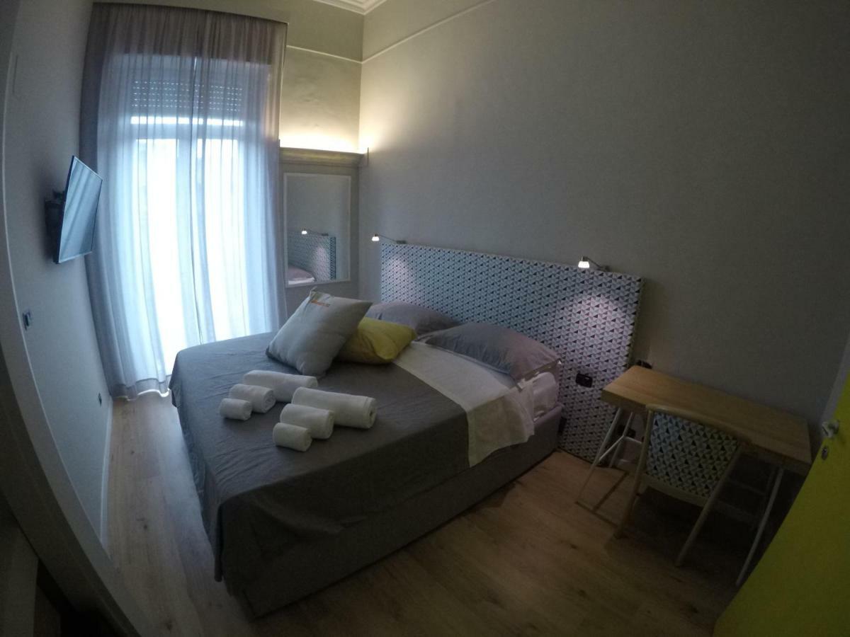 Ace Rooms Vsg Villa San Giovanni Bagian luar foto
