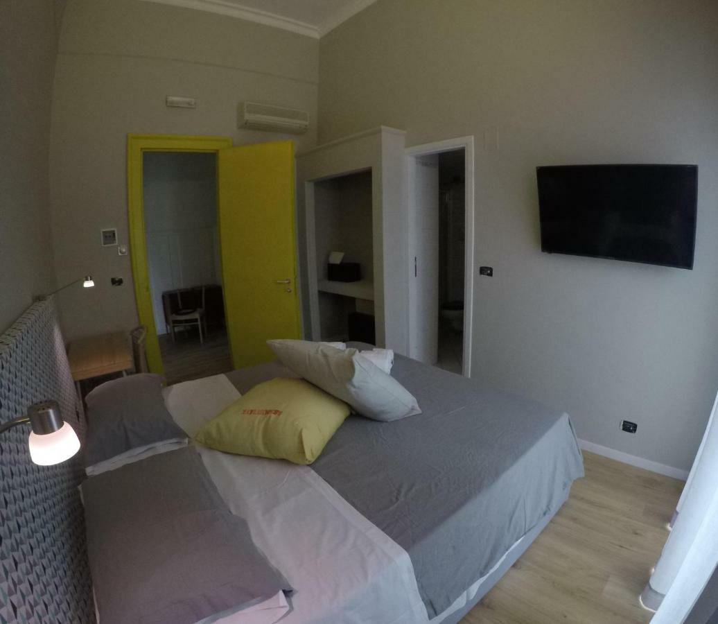 Ace Rooms Vsg Villa San Giovanni Bagian luar foto