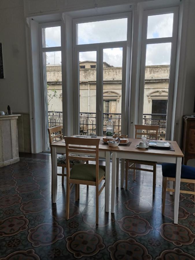 Ace Rooms Vsg Villa San Giovanni Bagian luar foto